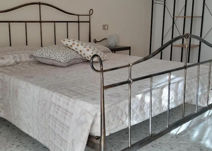 Phiniscollis 住宿加早餐酒店 3*