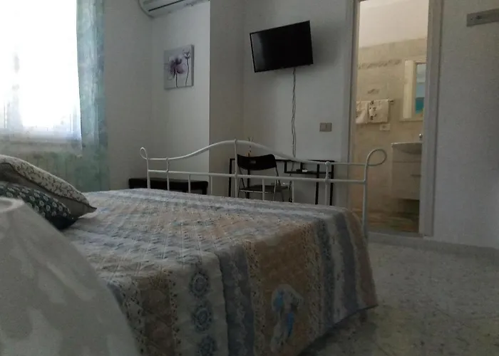 Phiniscollis 住宿加早餐酒店 拉卡勒塔