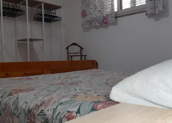 住宿加早餐酒店 Phiniscollis 3*