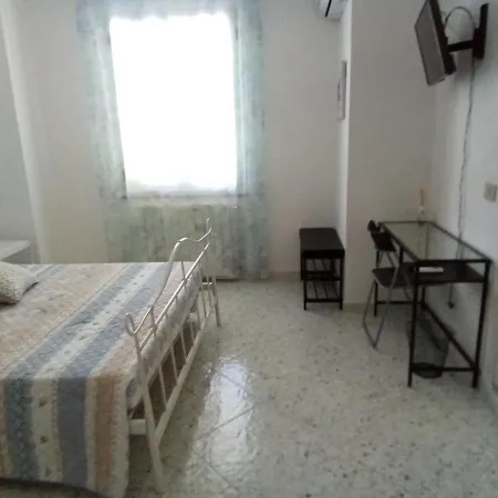 Bed & Breakfast Phiniscollis La Caletta