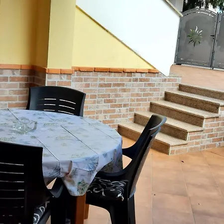 Bed & Breakfast Phiniscollis La Caletta