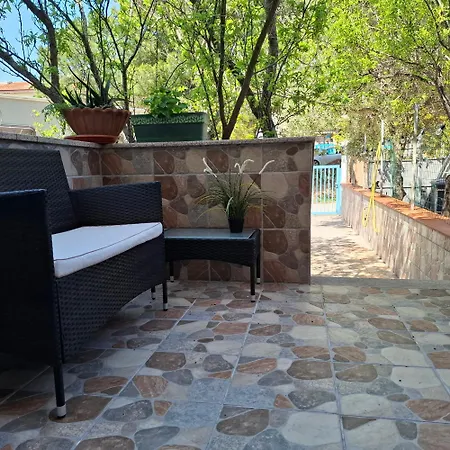 Bed & Breakfast Phiniscollis La Caletta